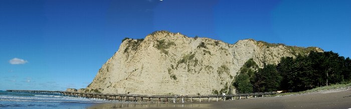 トラガベイ桟橋